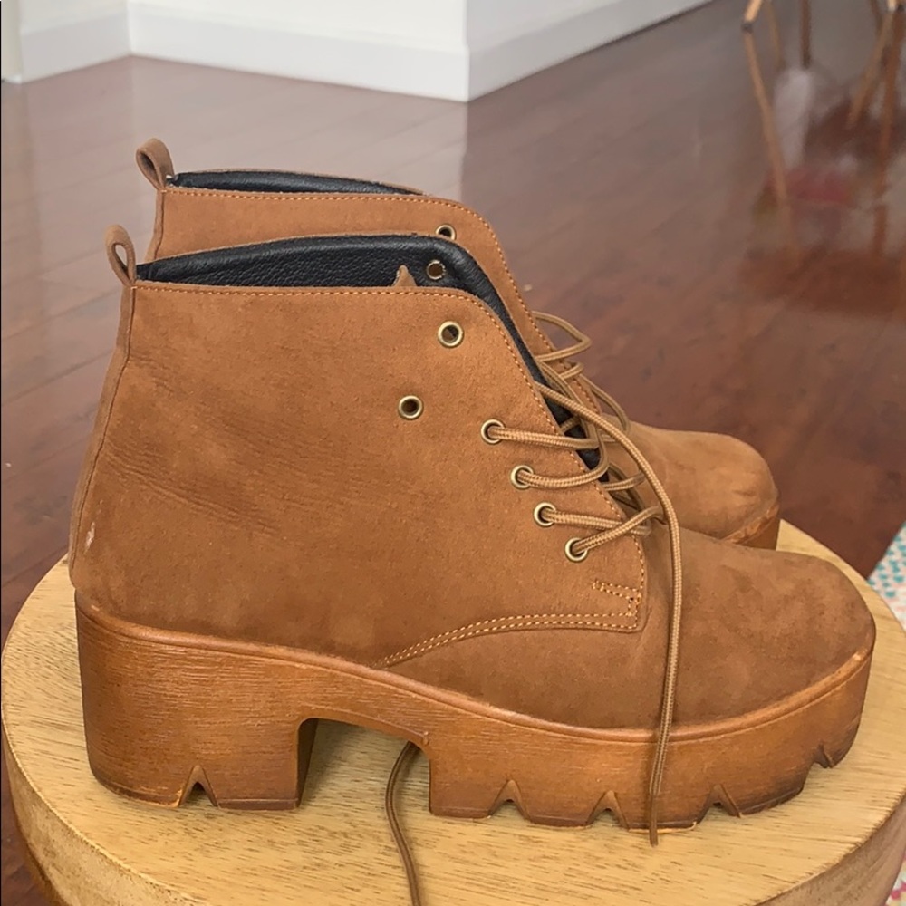 Brown Suede Size 8 Platform ankle boots